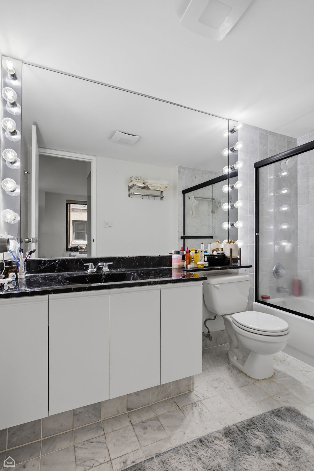 40 E Delaware Pl 1204 - Brady Miller_010