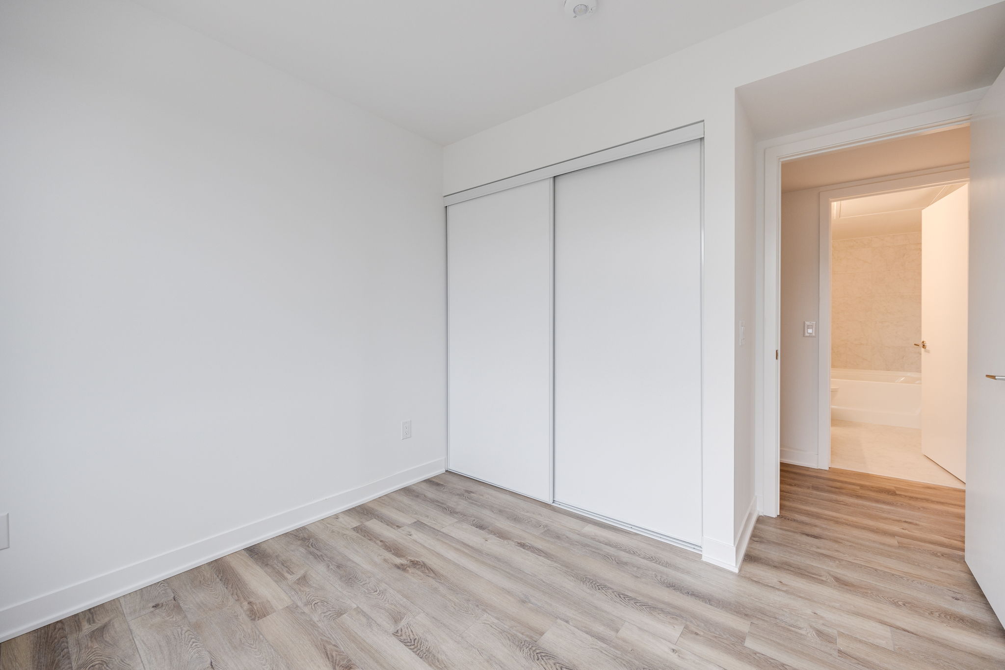 Toronto property showcase — delivered property photograph 15