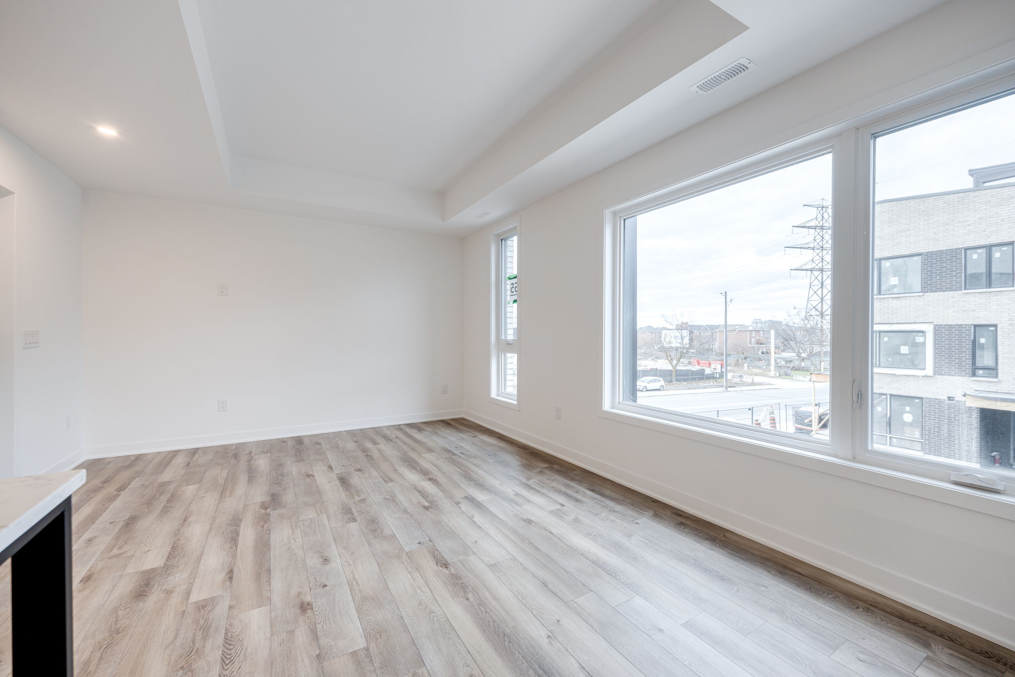 Toronto property showcase — delivered property photograph 9