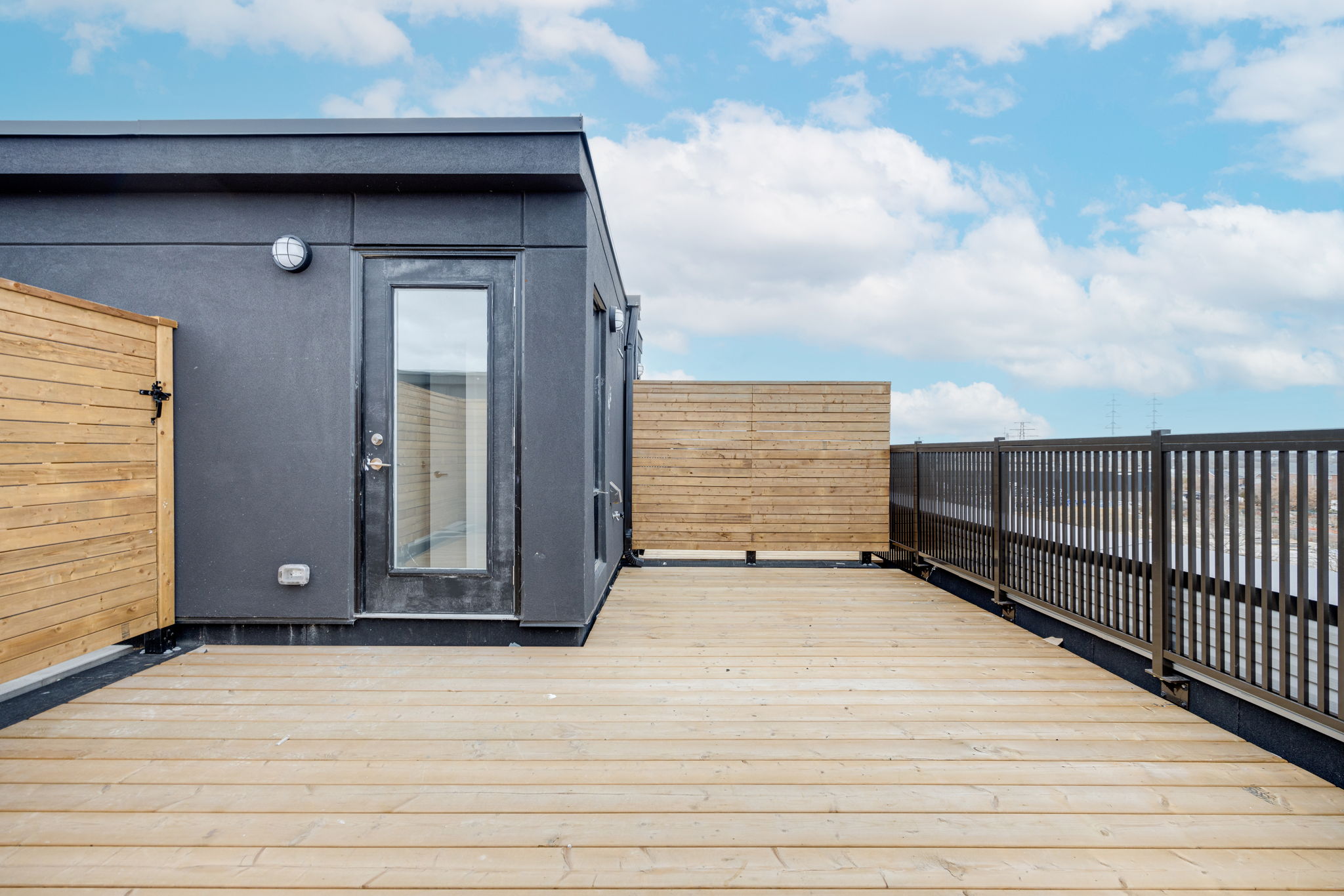 Toronto property showcase — delivered property photograph 22