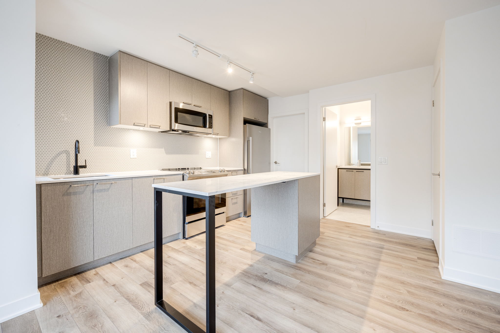 Toronto property showcase — delivered property photograph 6