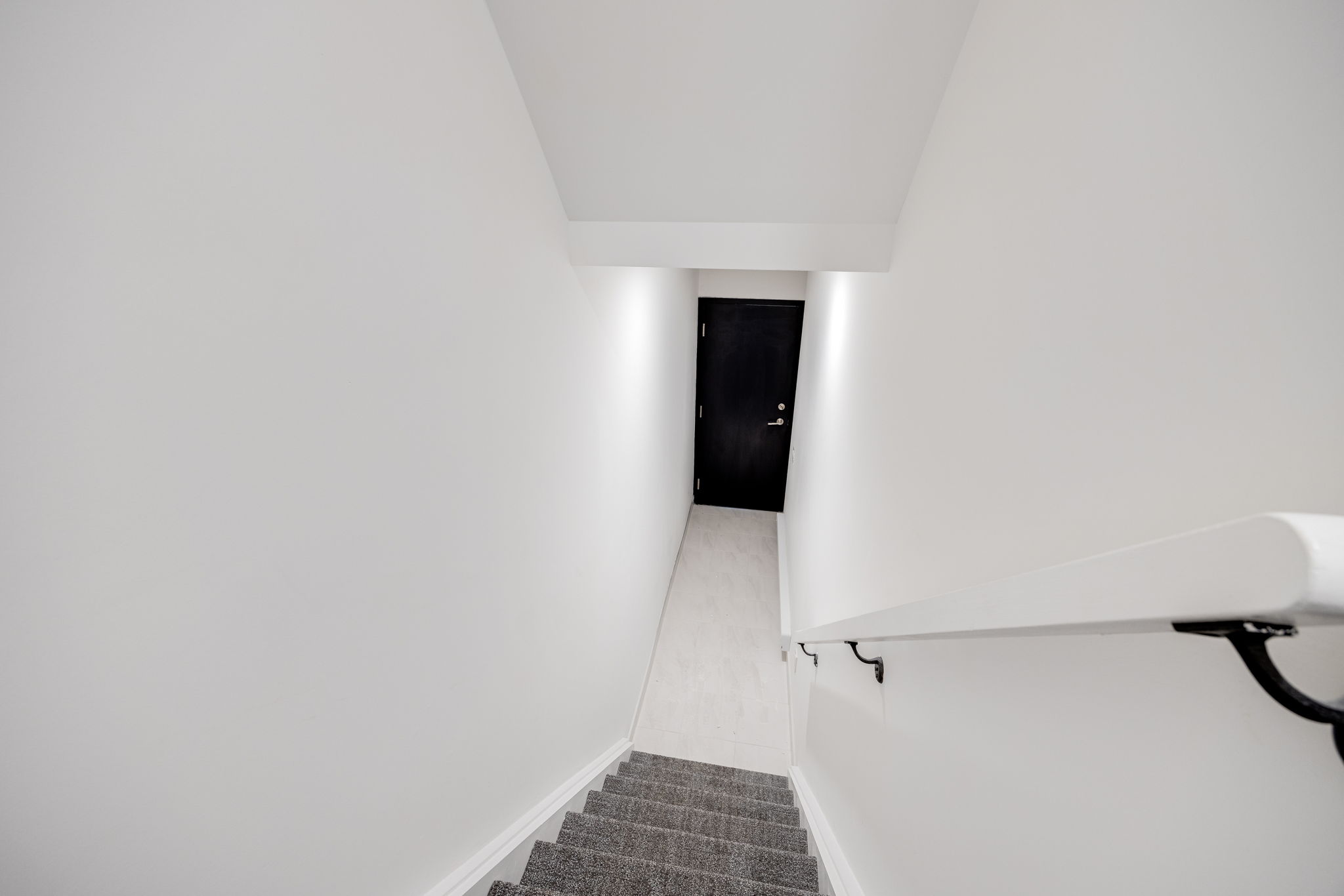 Toronto property showcase — delivered property photograph 3