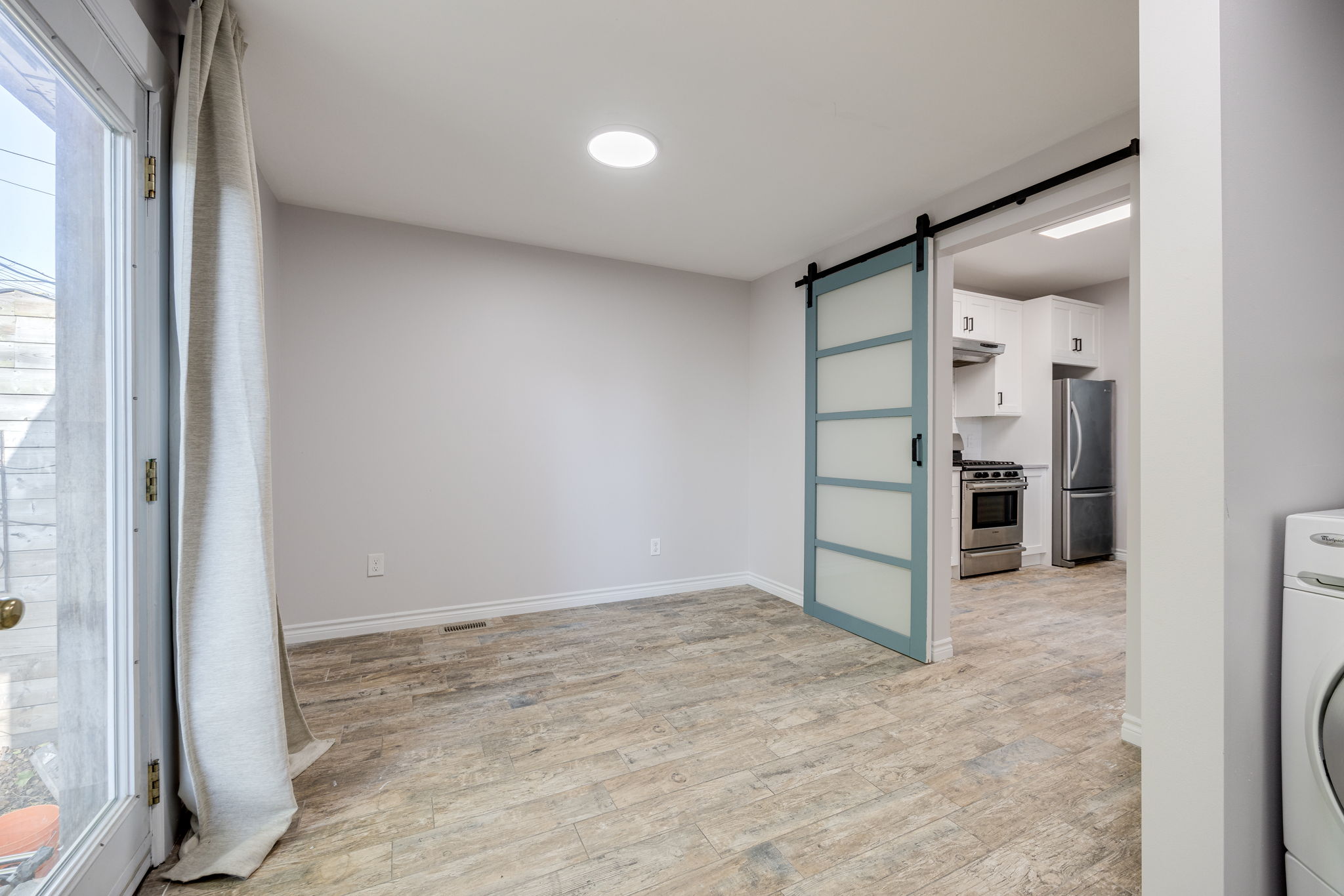 Toronto property showcase — delivered property photograph 16
