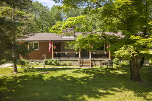  Photo 0