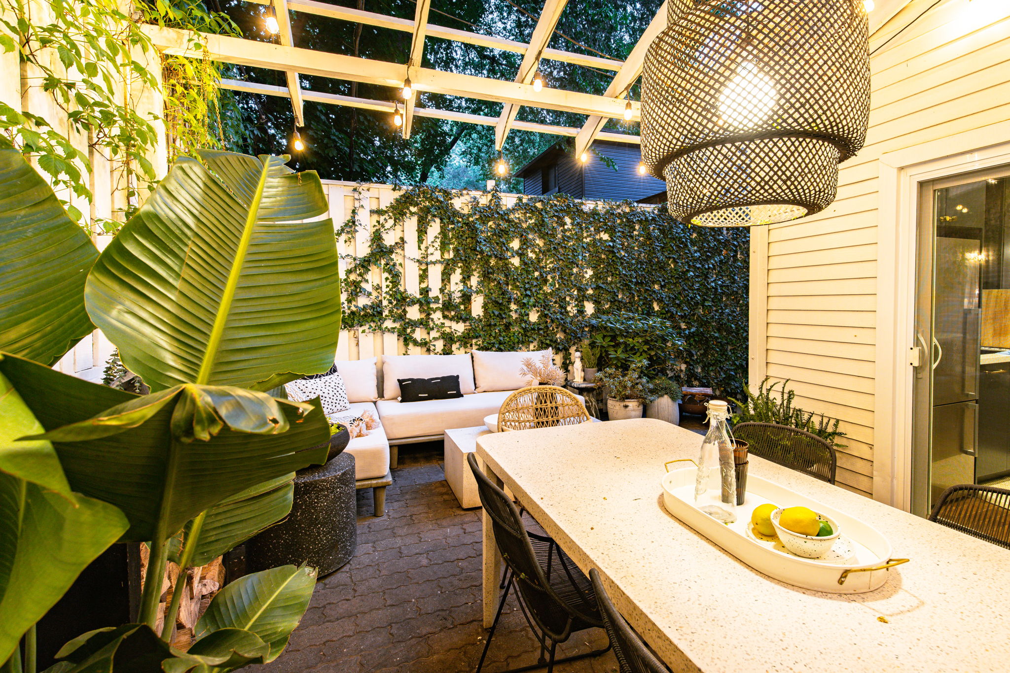 Toronto property showcase — delivered property photograph 23