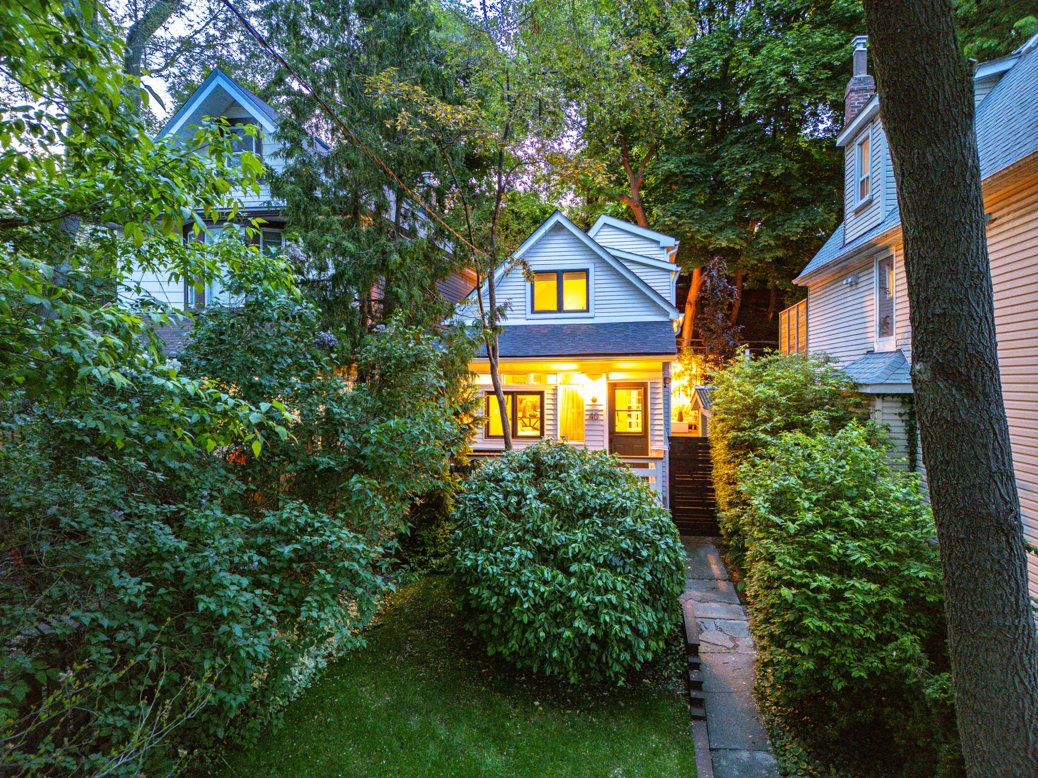 Toronto property showcase — delivered property photograph 6