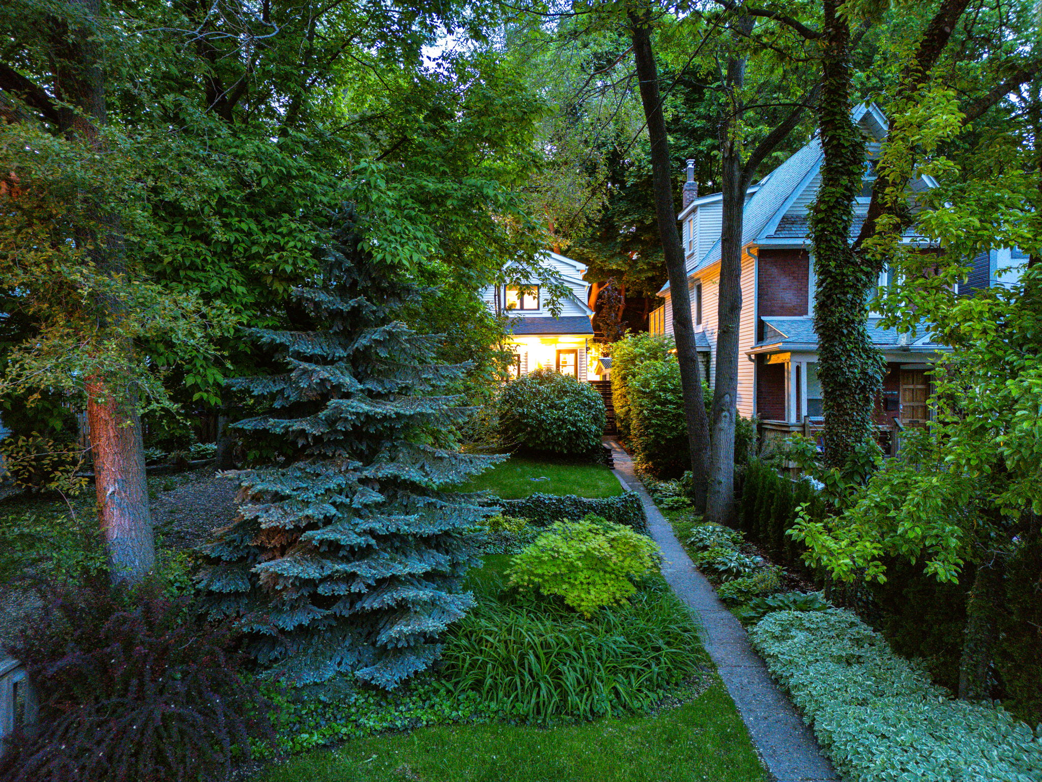 Toronto property showcase — delivered property photograph 10
