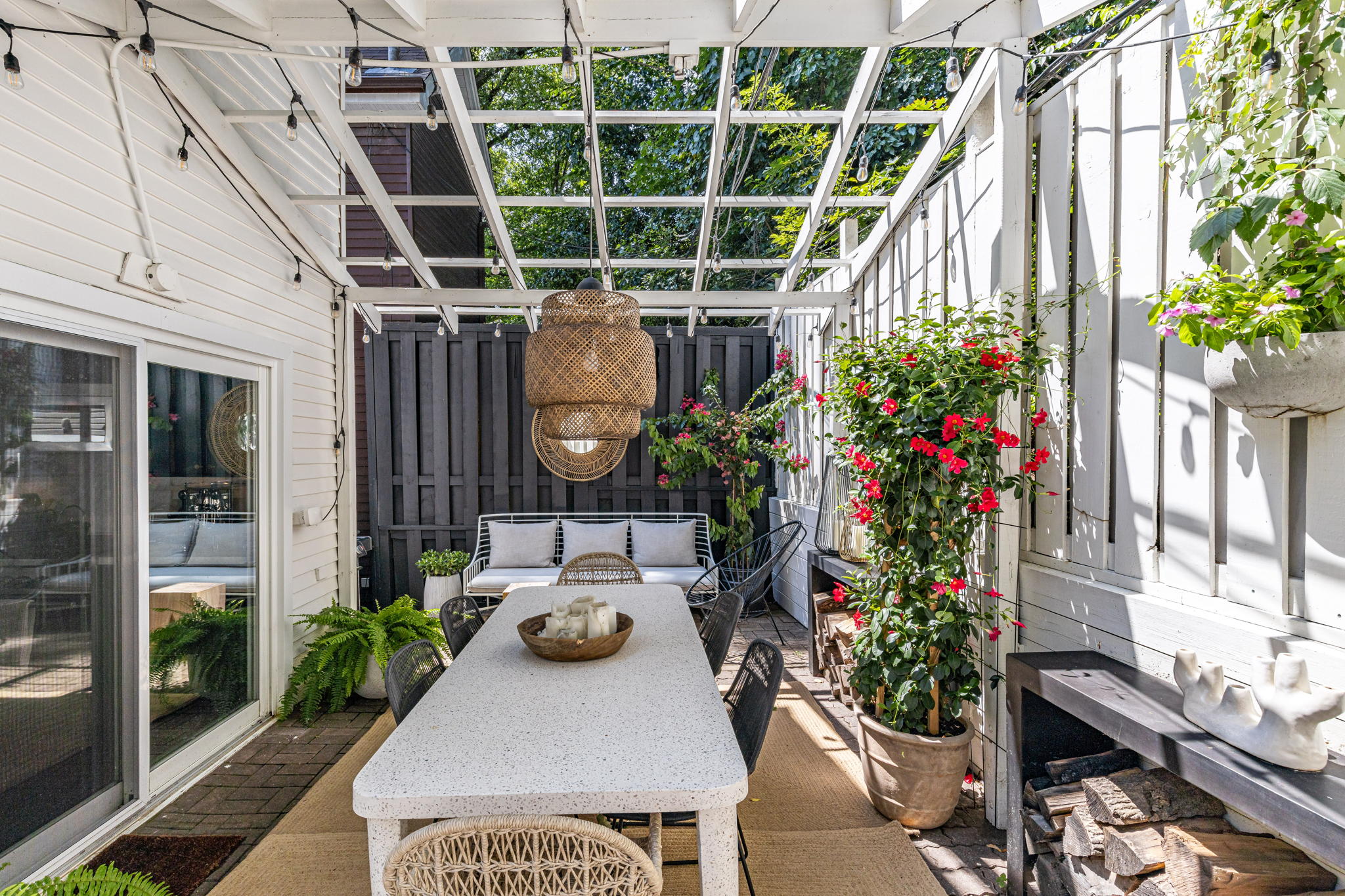 Toronto property showcase — delivered property photograph 74