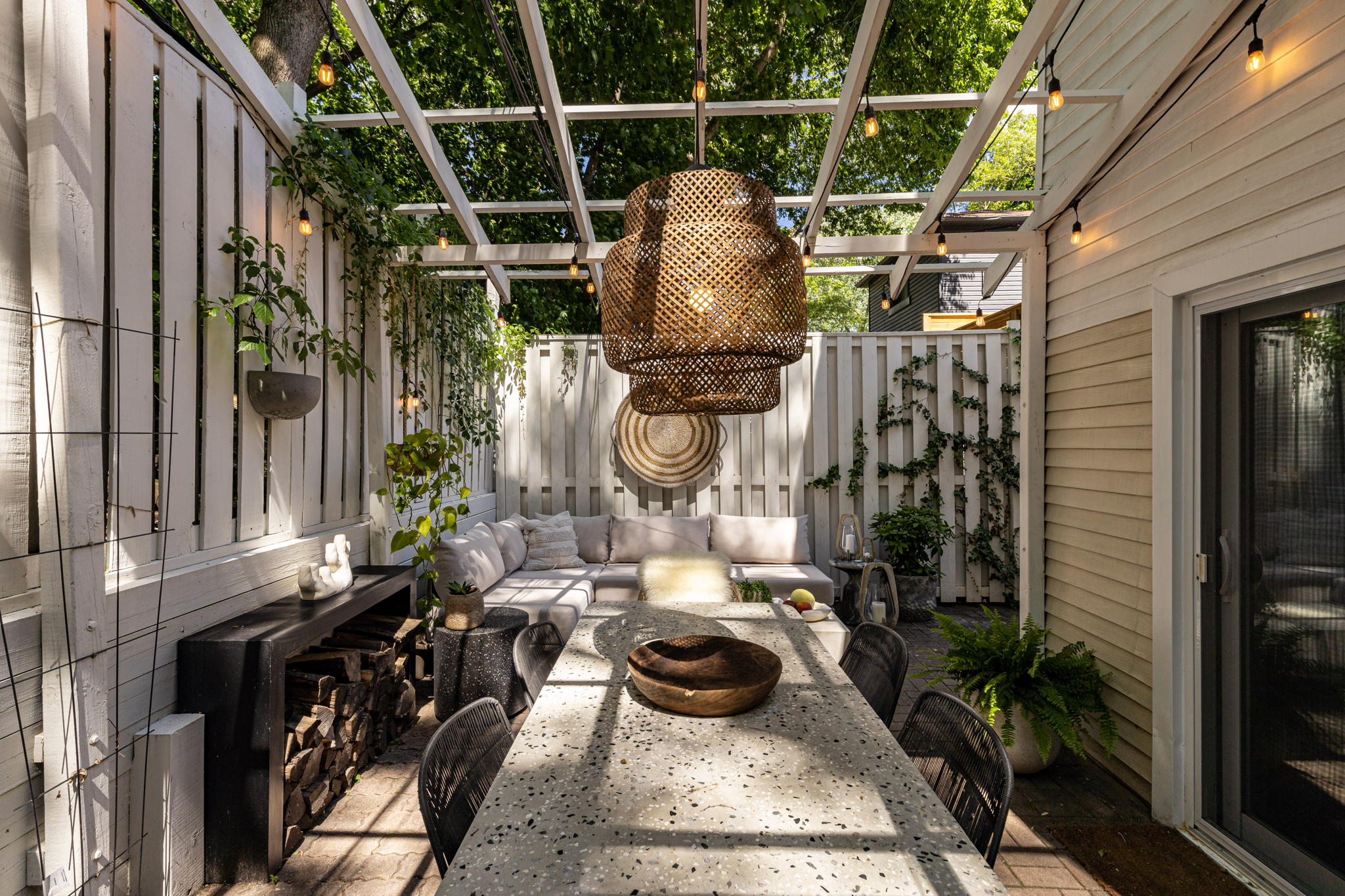 Toronto property showcase — delivered property photograph 47