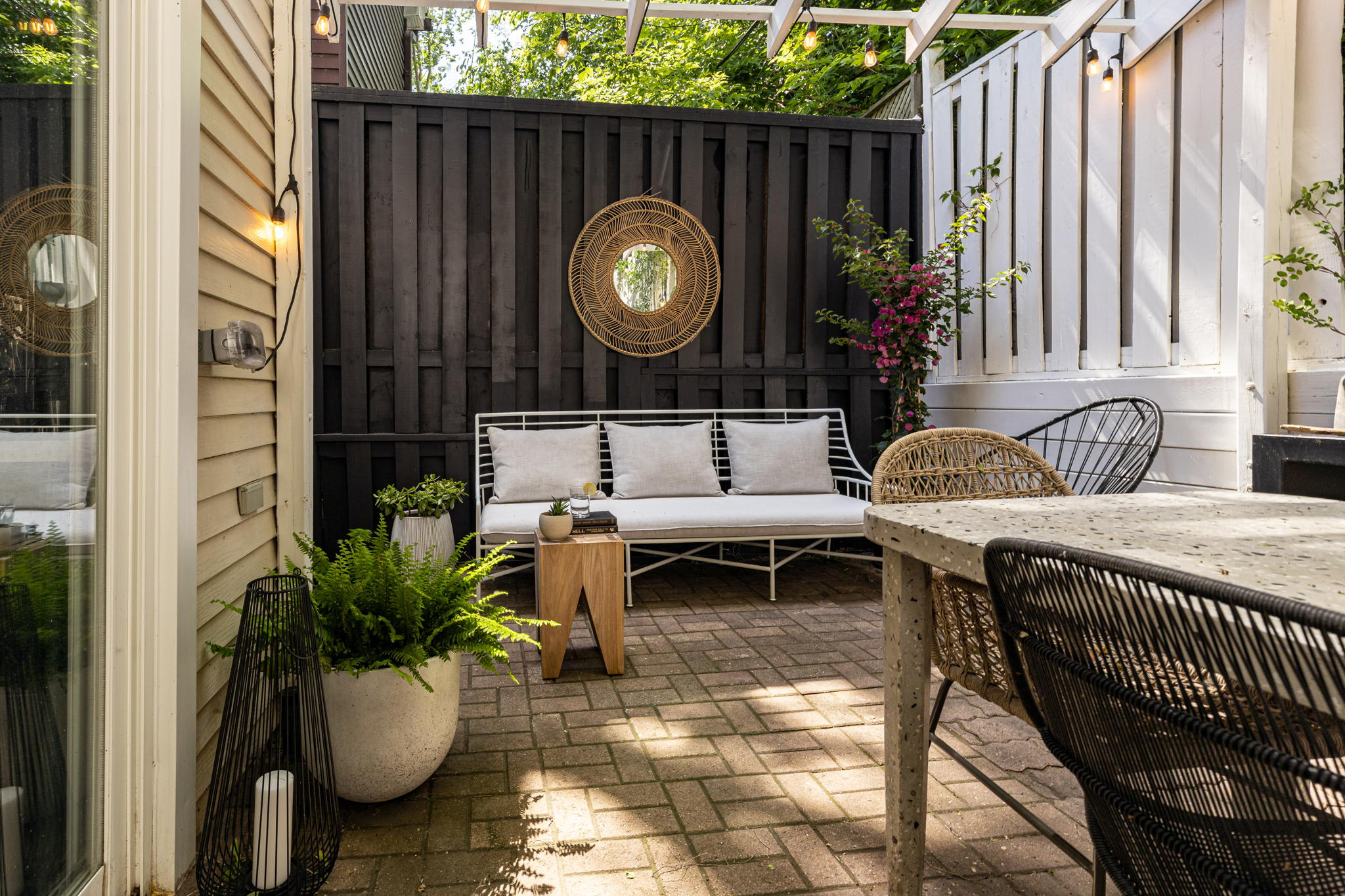 Toronto property showcase — delivered property photograph 43