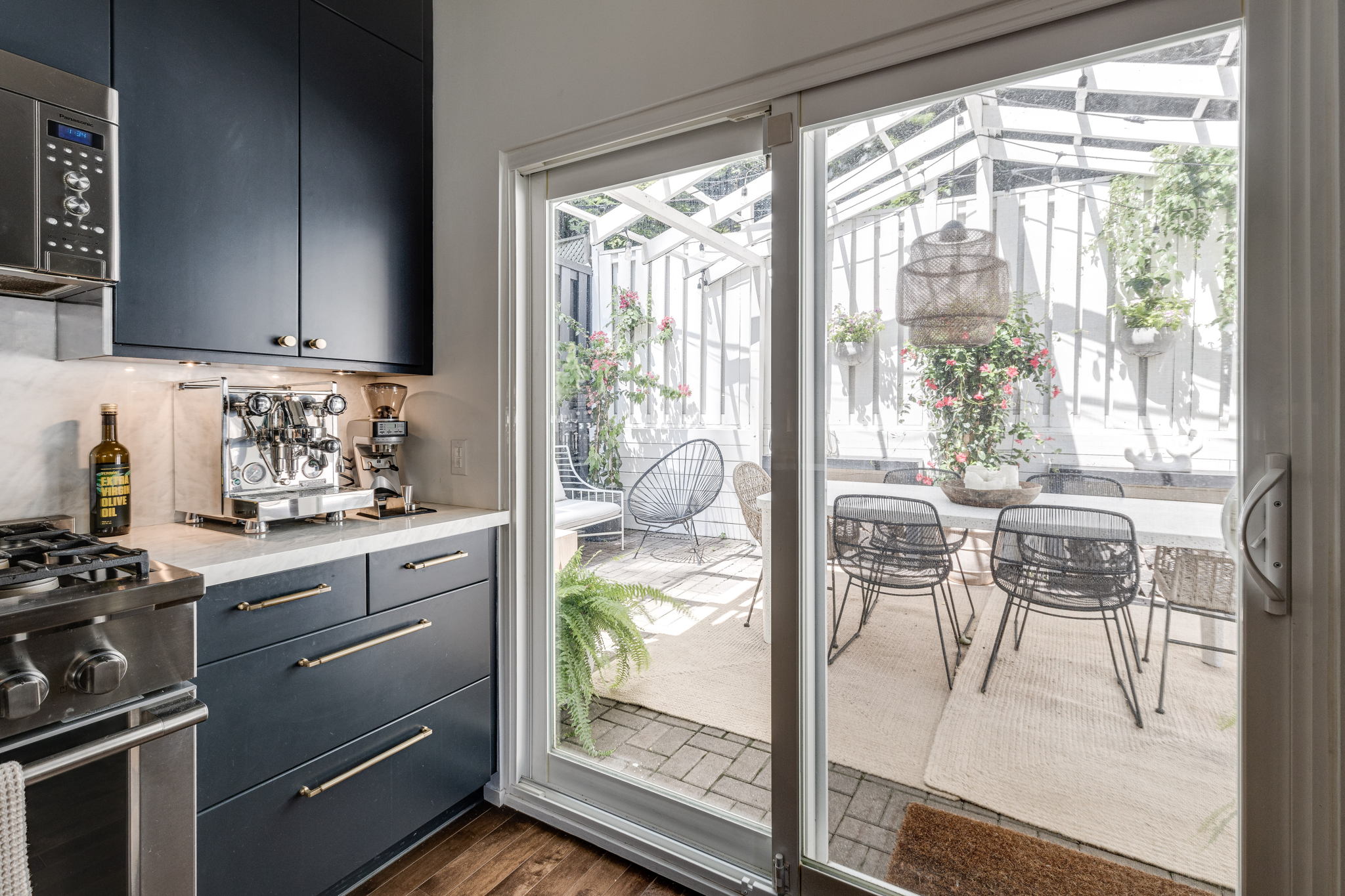 Toronto property showcase — delivered property photograph 87