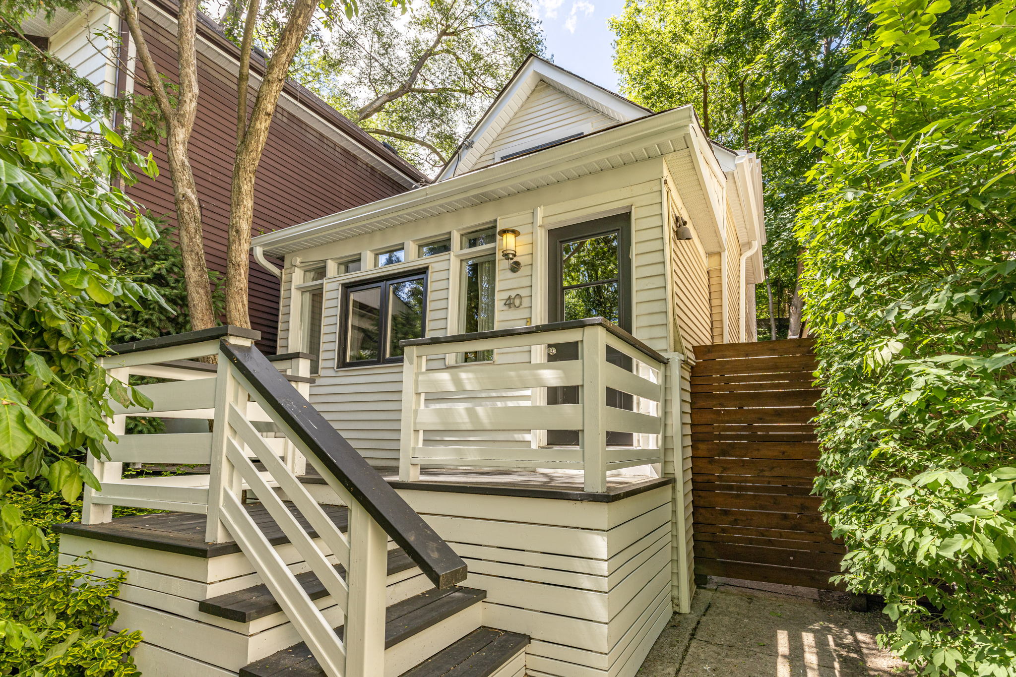 Toronto property showcase — delivered property photograph 31