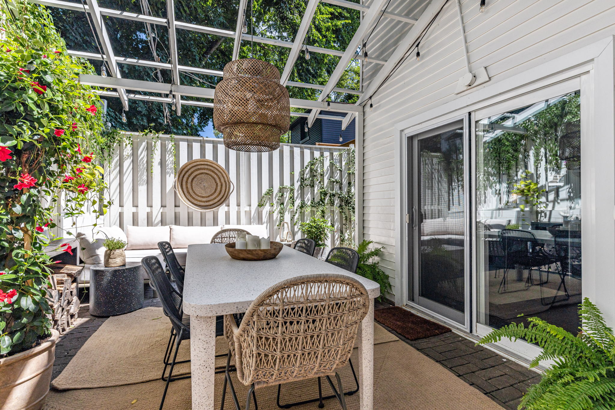 Toronto property showcase — delivered property photograph 66