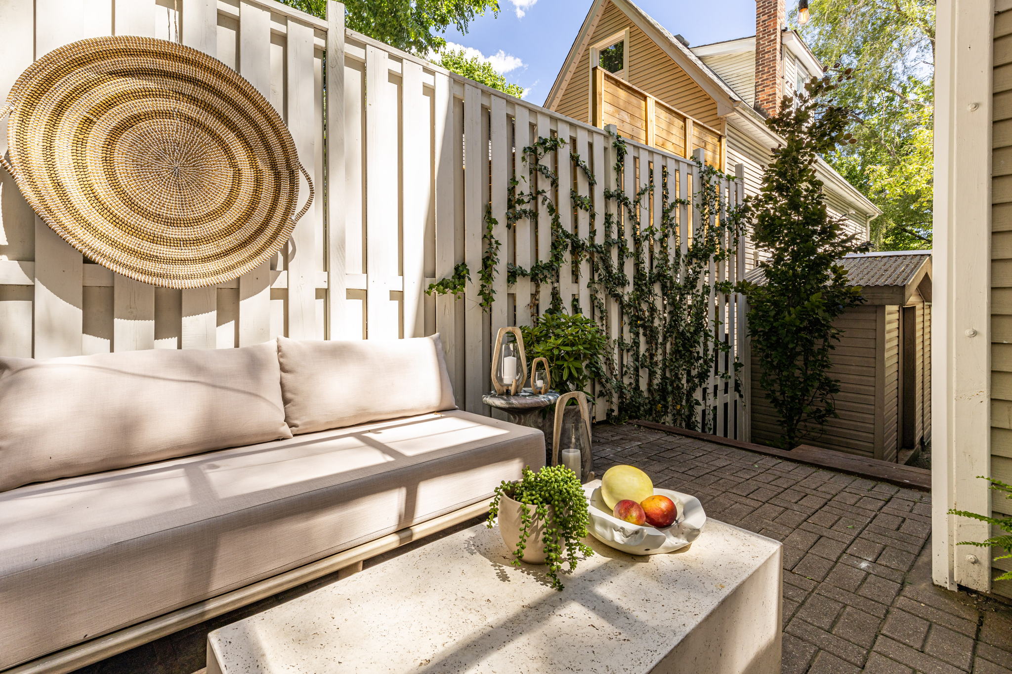 Toronto property showcase — delivered property photograph 51