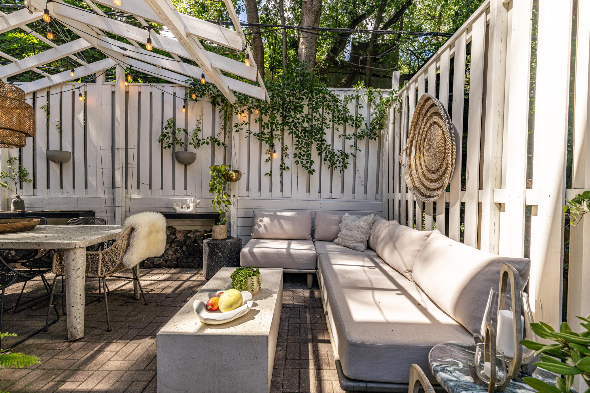 Toronto property showcase — delivered property photograph 49