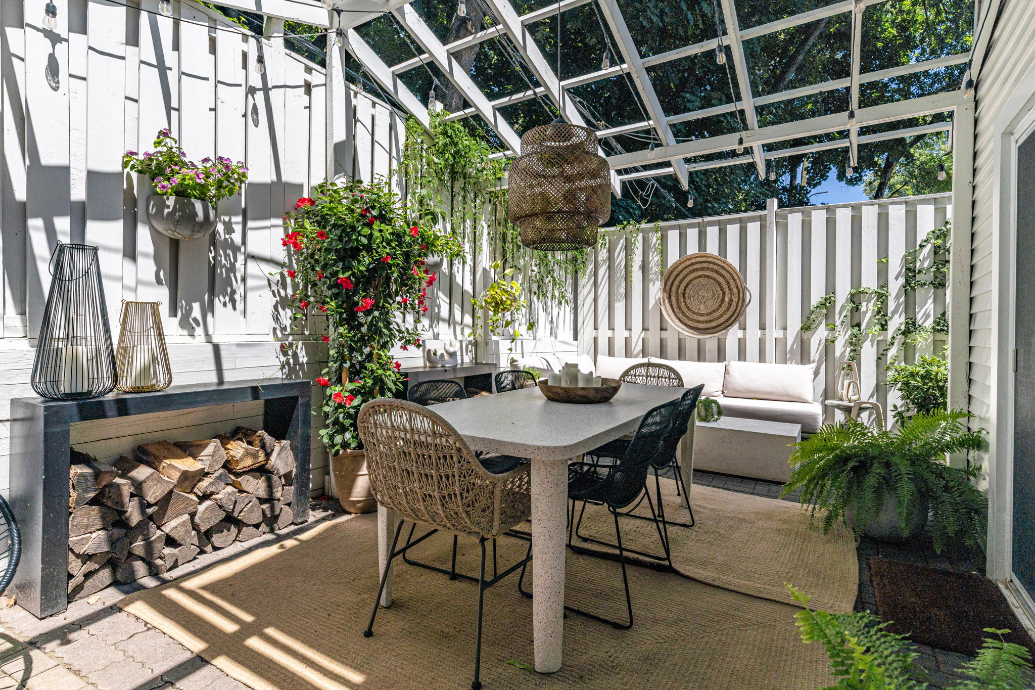 Toronto property showcase — delivered property photograph 65