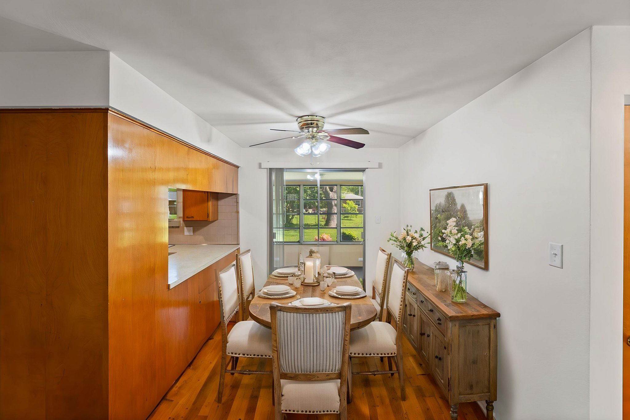 Harris_007 virtually staged.jpeg