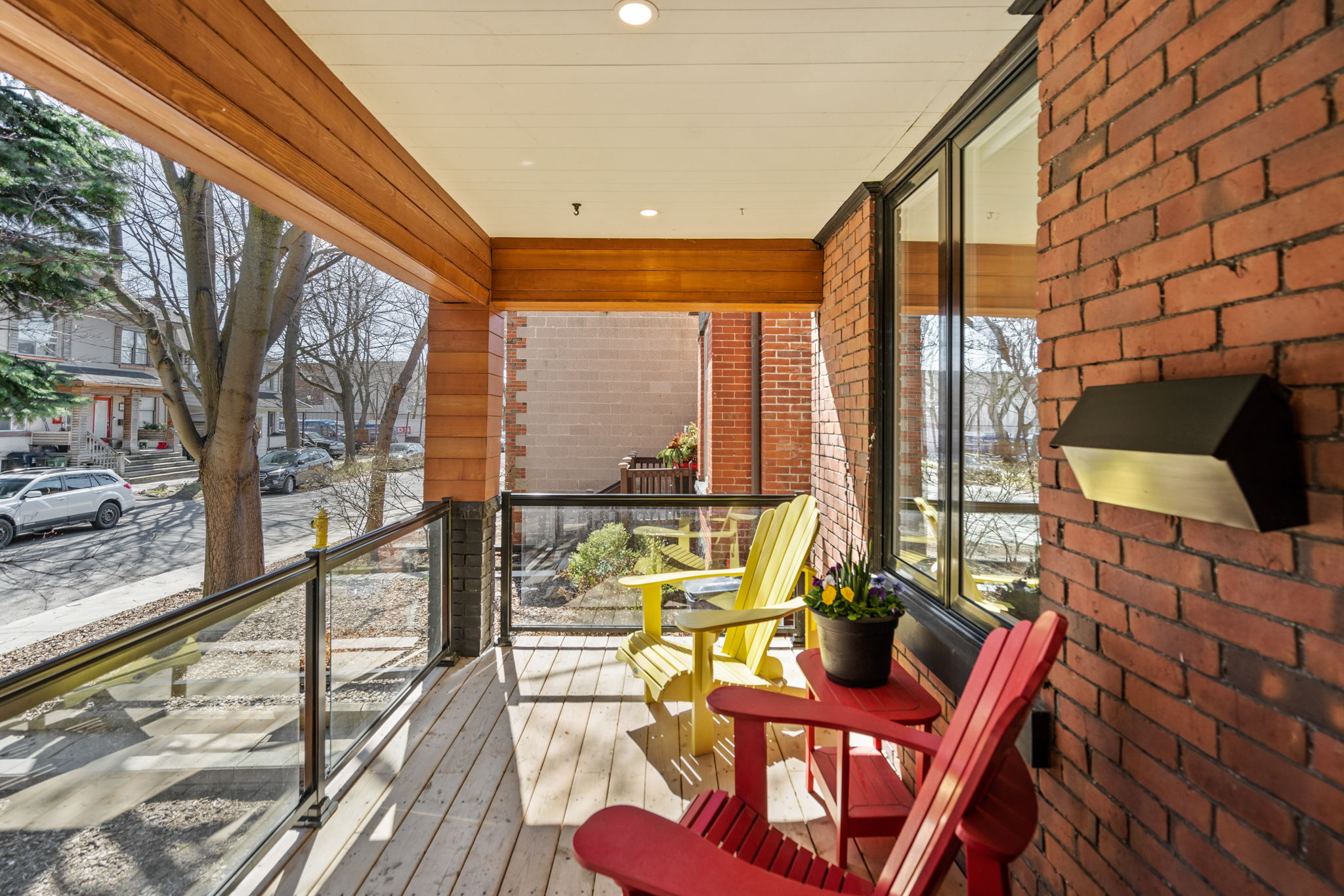 40 Morse St Toronto, ON M4M 2P6