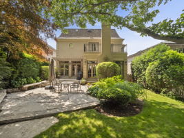 40 Munro Blvd, Toronto ON — real estate photography by Amazing Photo Video