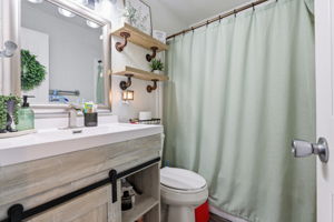  Photo 23