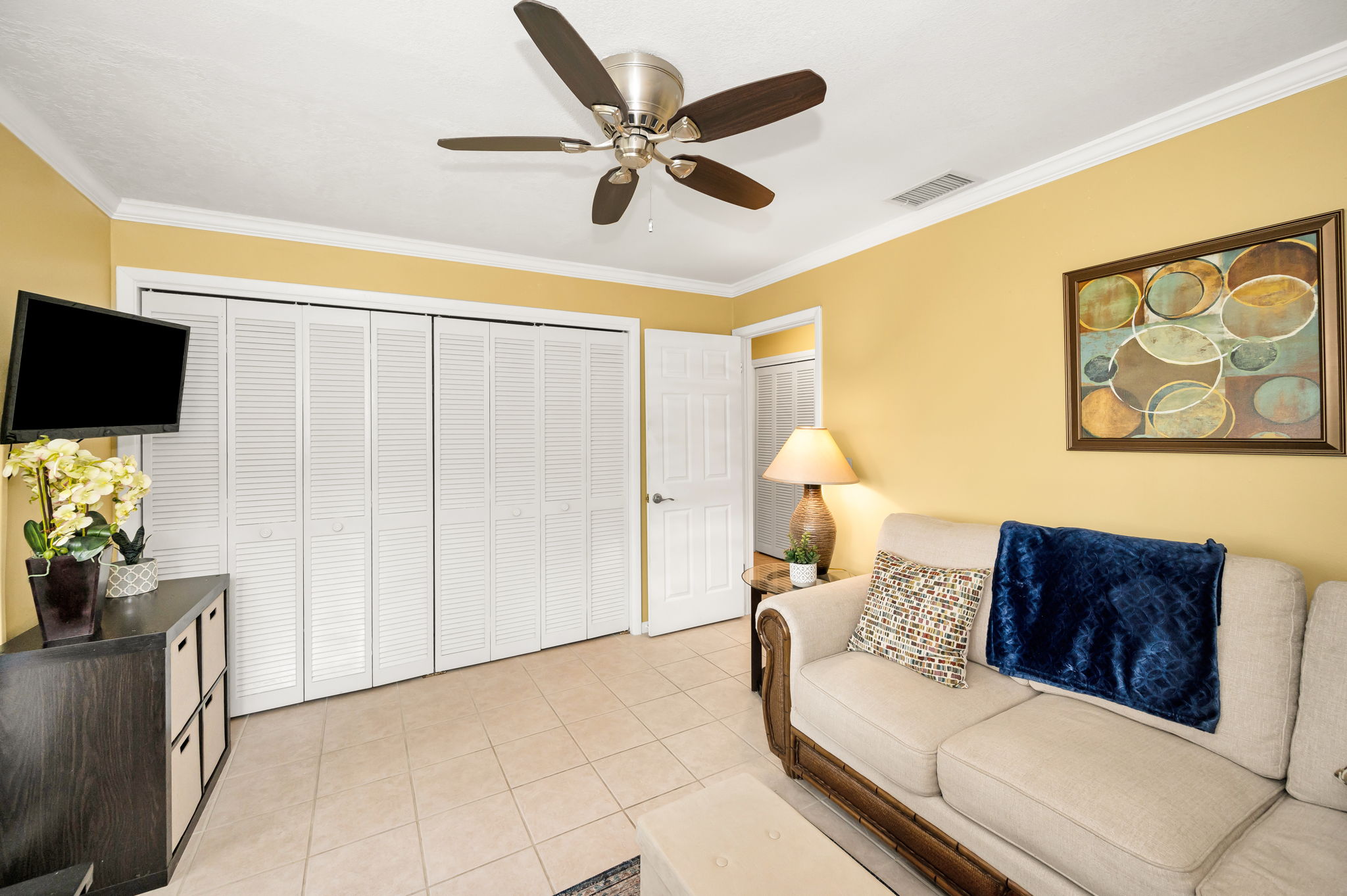 Bedroom2a