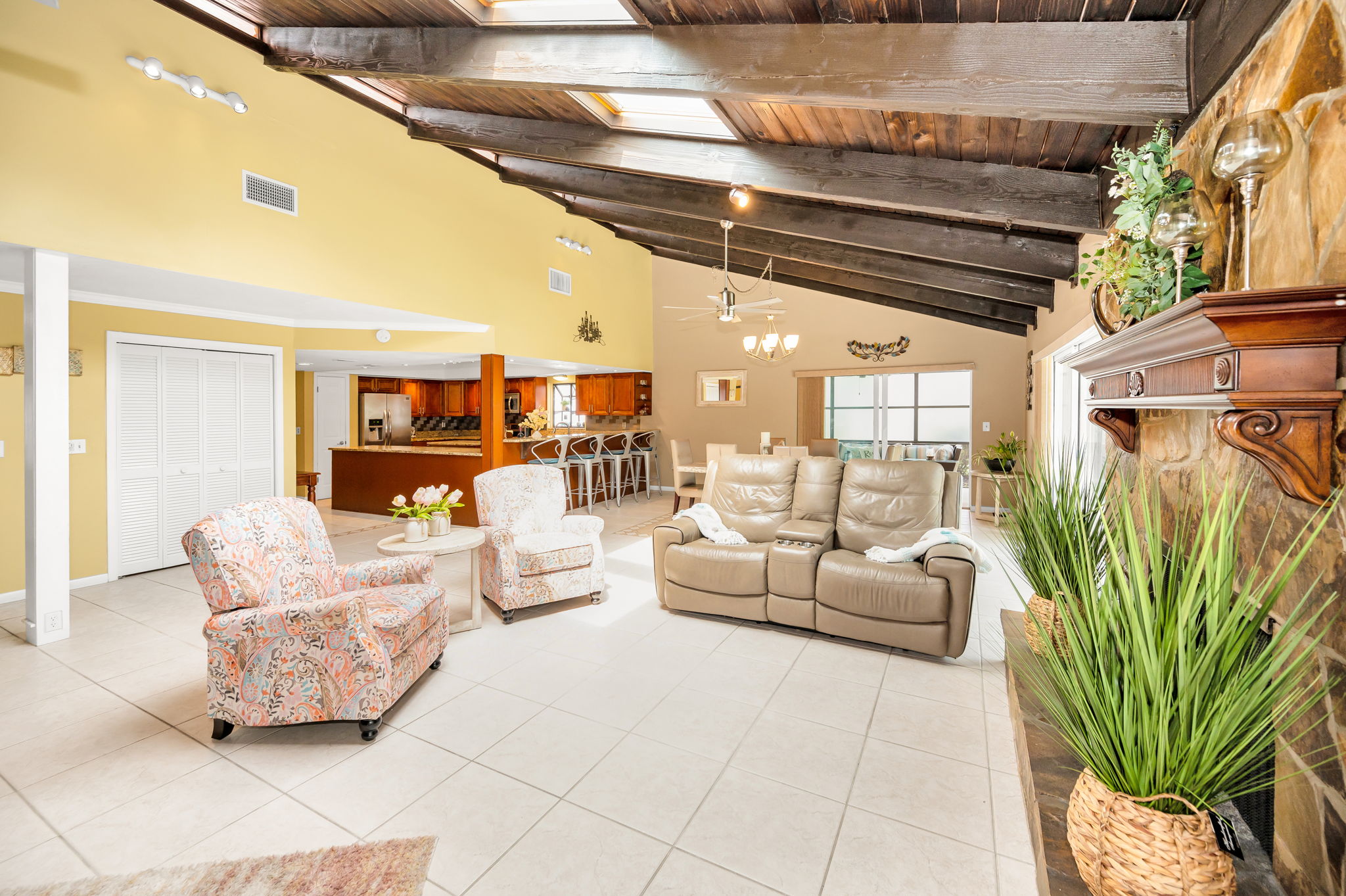 Living Room7