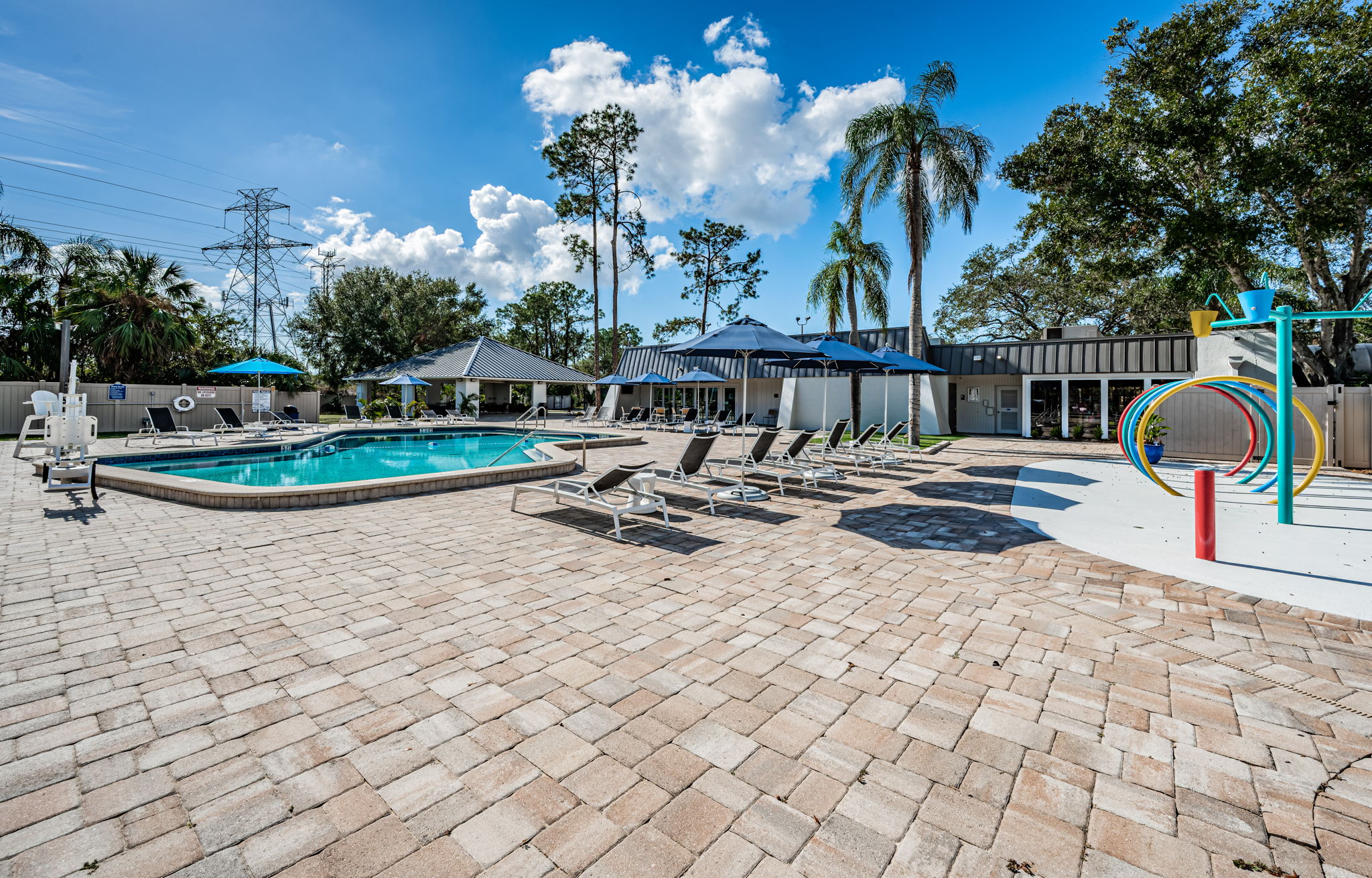 Pool13