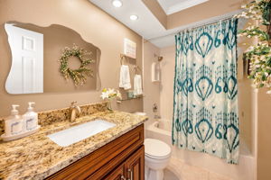 Bathroom2