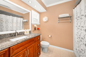 Master Bathroom1b