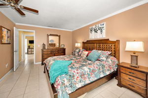 Master Bedroom1d