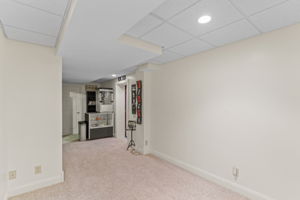  Photo 35