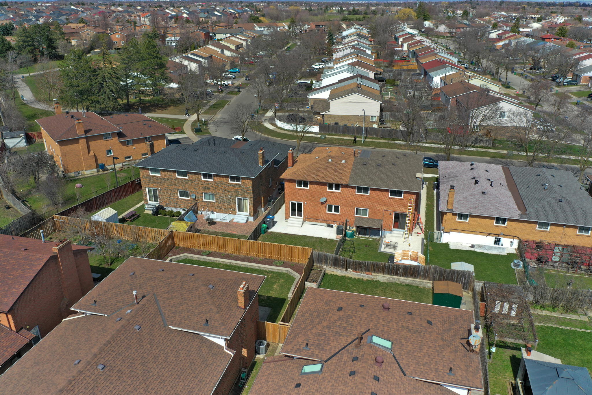 40 Royal Salisbury Way, Brampton, ON L6V 3J6, Canada Photo 4