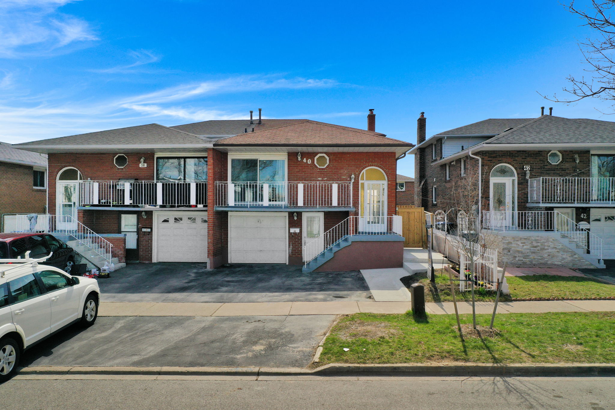40 Royal Salisbury Way, Brampton, ON L6V 3J6, Canada