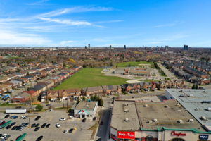 40 Royal Salisbury Way, Brampton, ON L6V 3J6, Canada Photo 80