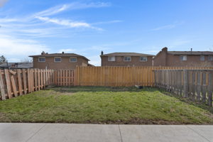 40 Royal Salisbury Way, Brampton, ON L6V 3J6, Canada Photo 70