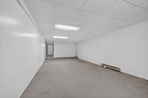  Photo 49