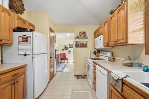  Photo 16
