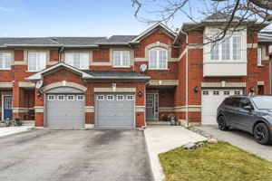 40 Village Vista Way