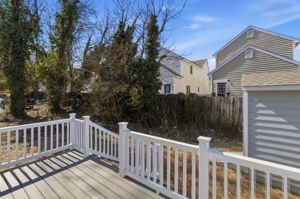 Composite deck with PVC railings perfect for enjoying a beautiful Richmond evening with friends and family.