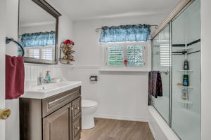 31-washroom1