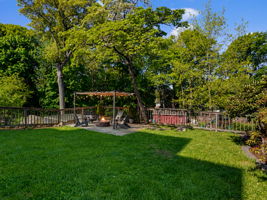  Photo 36