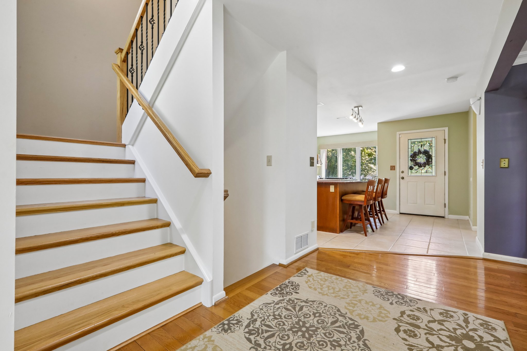 Woodland Dr-S1905-007.jpg