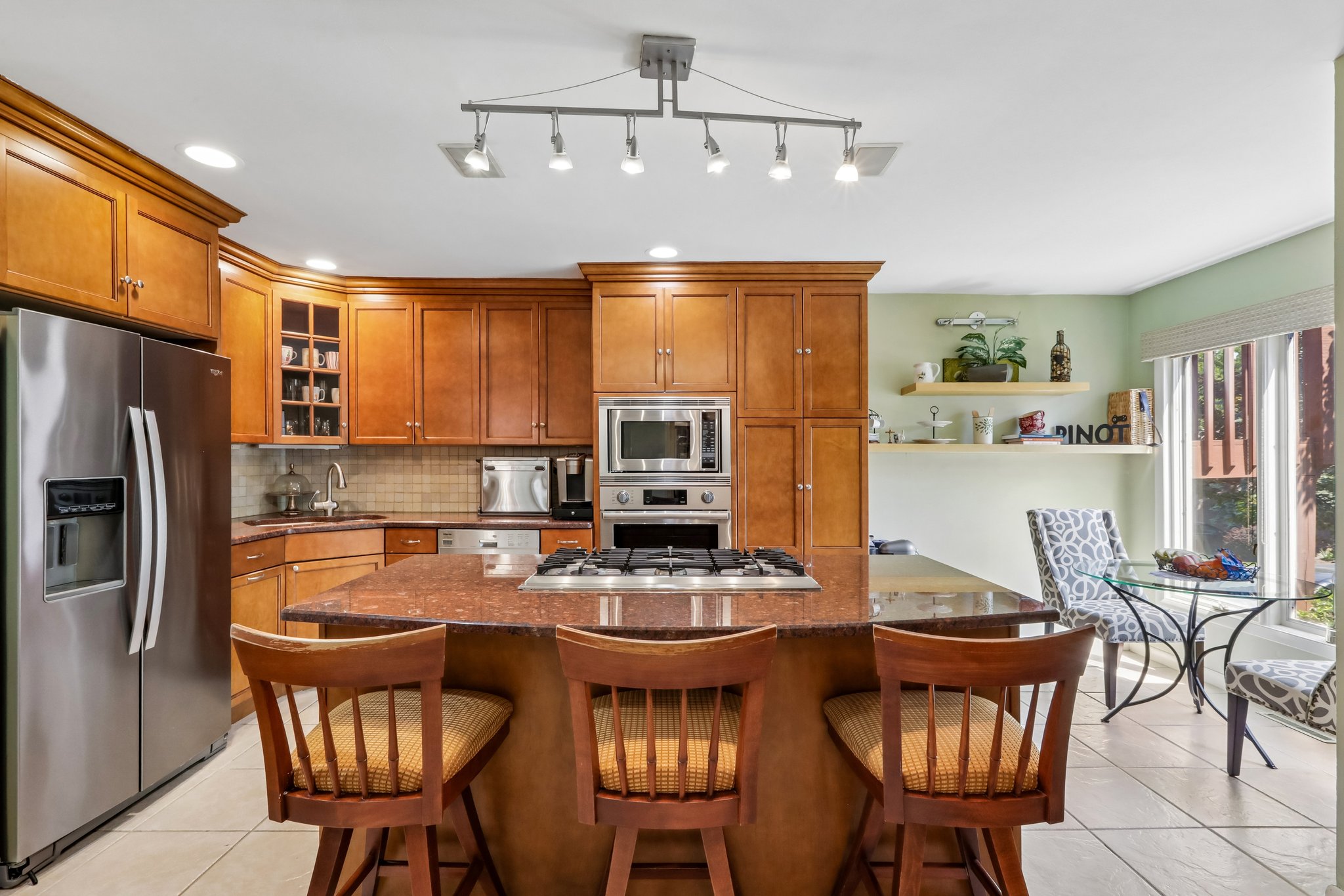 Woodland Dr-S1905-028.jpg