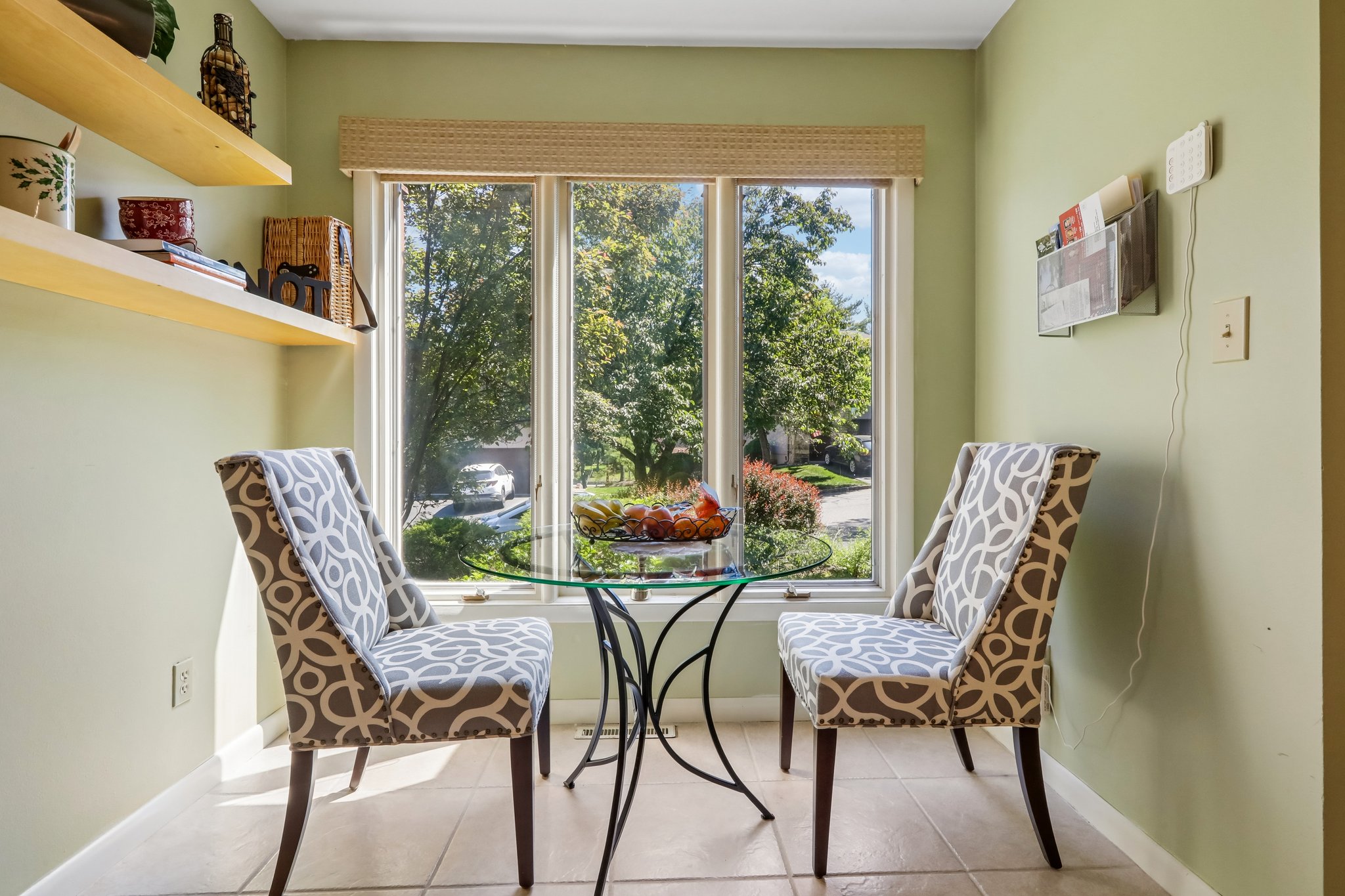 Woodland Dr-S1905-029.jpg