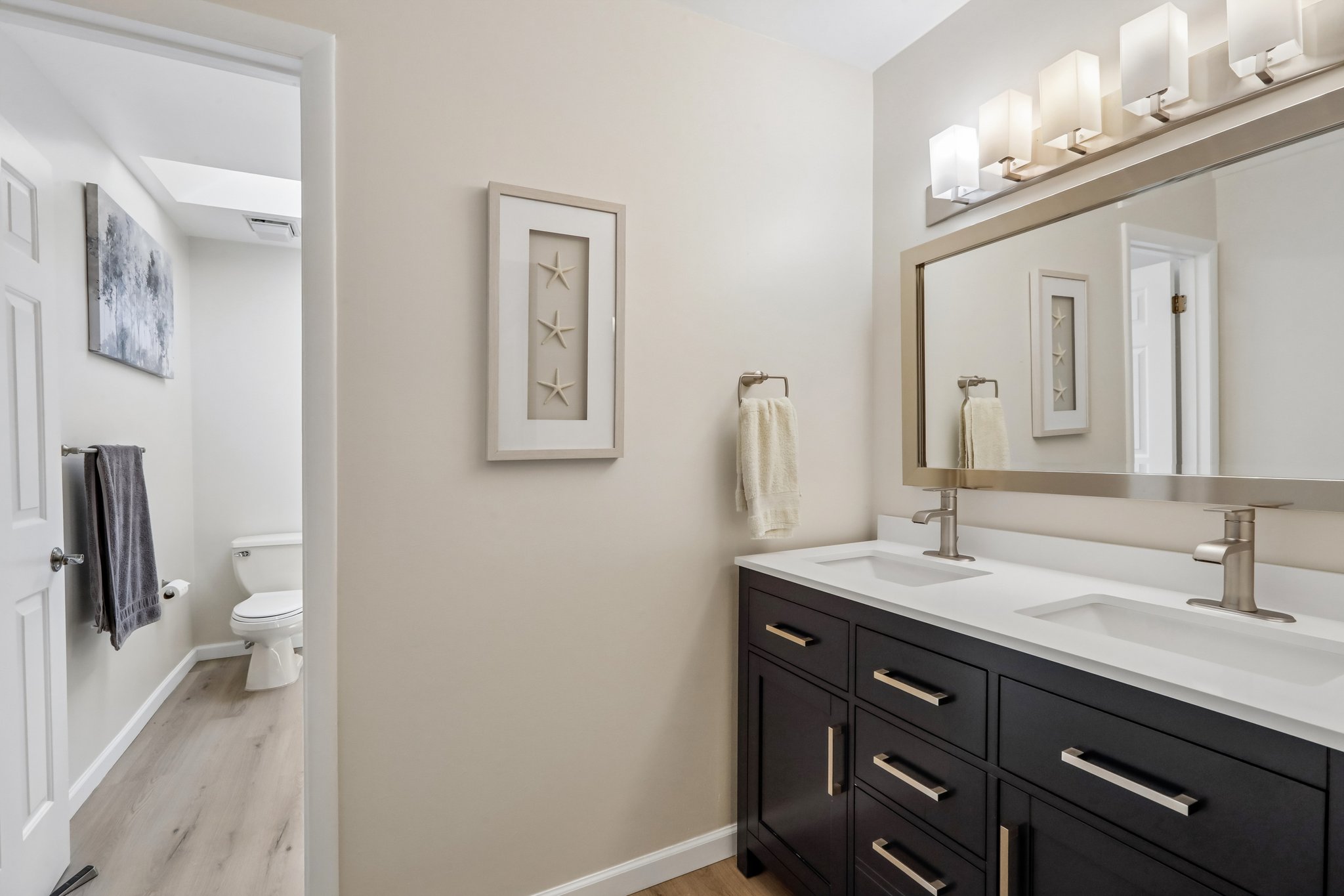 Woodland Dr-S1905-048.jpg