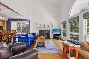 Woodland Dr-S1905-011.jpg