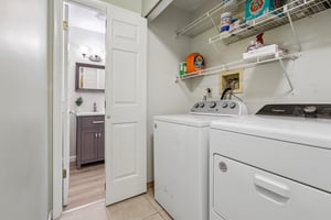 Woodland Dr-S1905-031.jpg