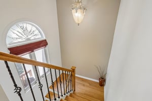 Woodland Dr-S1905-032.jpg