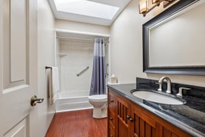 Woodland Dr-S1905-035.jpg