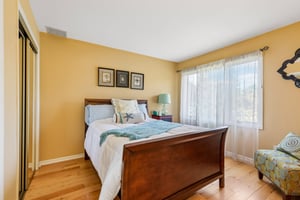 Woodland Dr-S1905-036.jpg